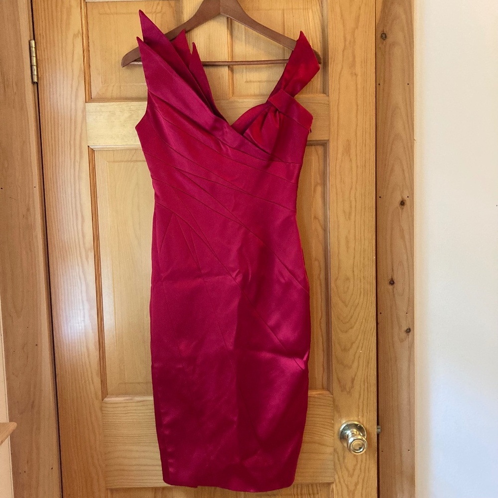 Karen Millen Bright Red Satin Cocktail Dress — US Size 8